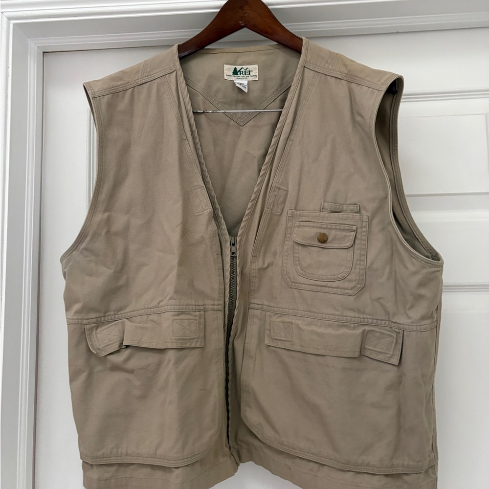 REI Vintage Tan Men's Fishing, Photography, Utility Vest Men’s XL
